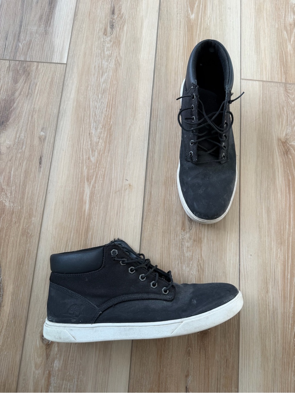 Men's Black High-Top Timberland Casual Sneakers